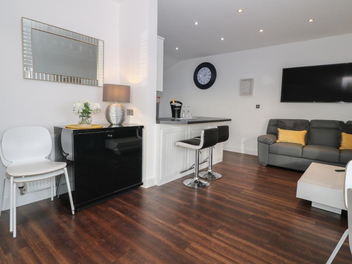8 Marina View Villa Pwllheli Buitenkant foto